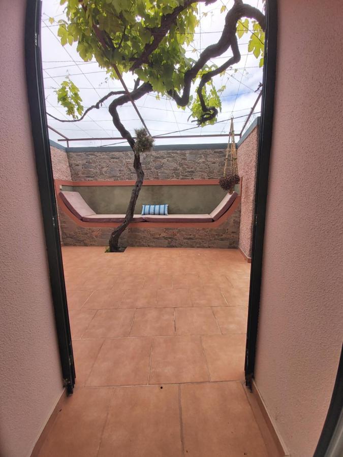 Banda Do Sol Self Catering Cottages Estreito Da Calheta Ngoại thất bức ảnh