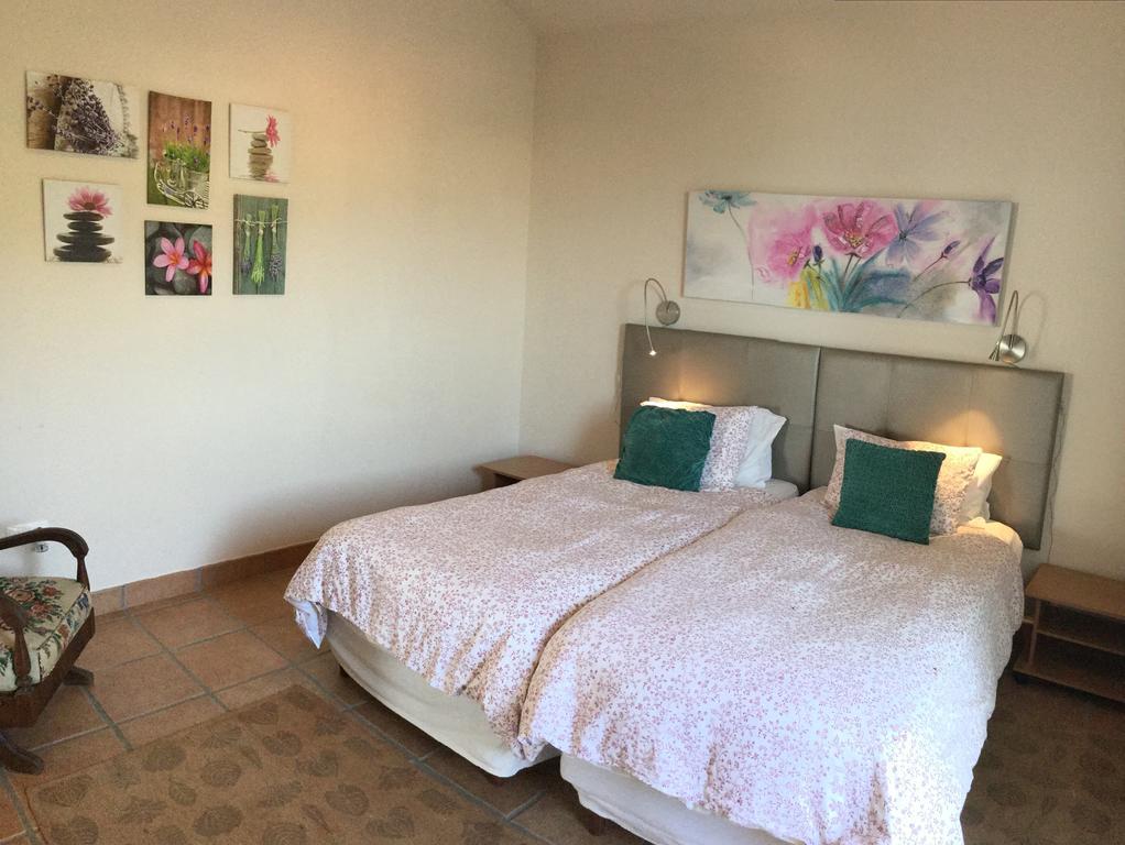 Banda Do Sol Self Catering Cottages Estreito Da Calheta Ngoại thất bức ảnh